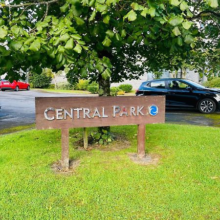 A Room In Central Park Apts Carrick on Shannon Exterior foto